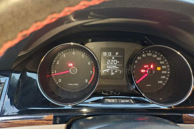 Used Volkswagen Bora 2013 1.6L Automatic Luxury Model Instrument Cluster