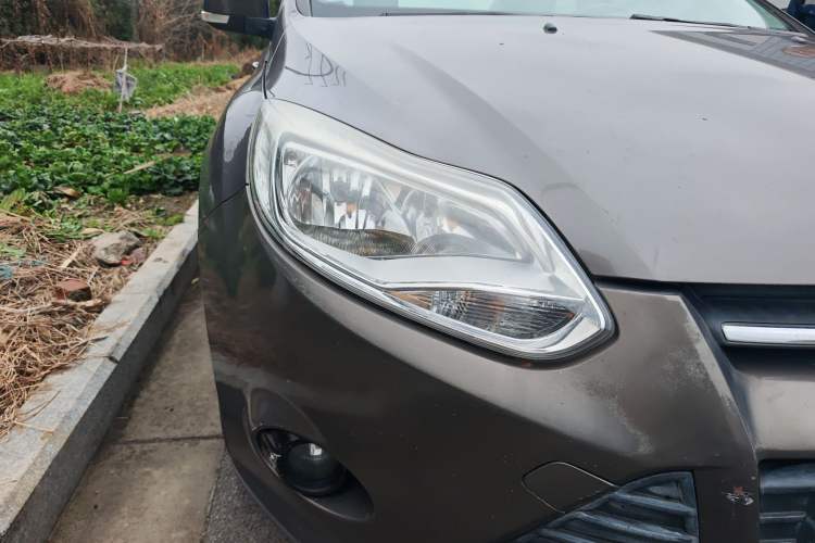 Used Ford Focus 2012 Sedan 1.6L Automatic Comfort Model