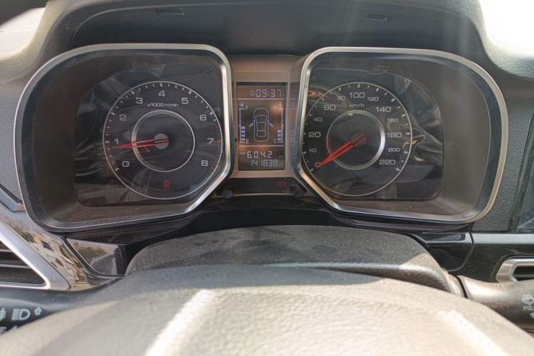 Used Zotye Domy X5 2017 Value Edition 1.6L Manual Comfort Model Odometer Close Up