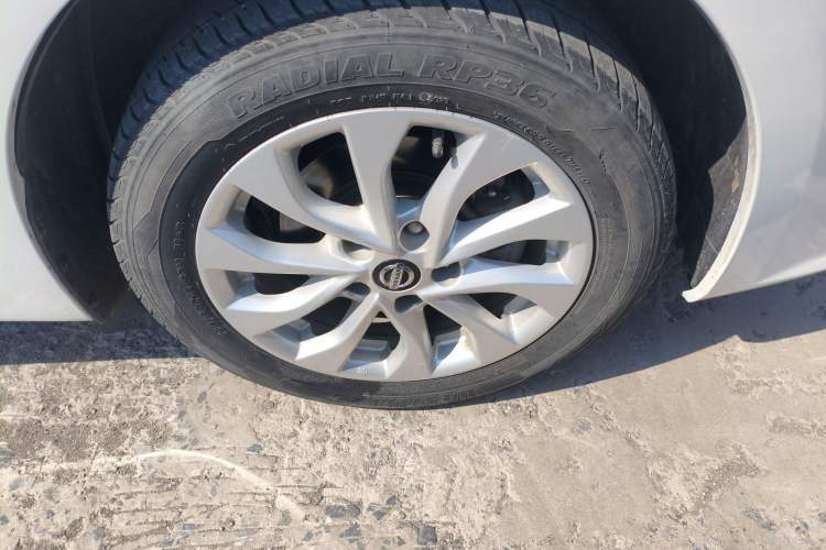 Used Nissan Sylphy 2021 Classic 1.6XL CVT Luxury Edition Right Front Wheel Hub