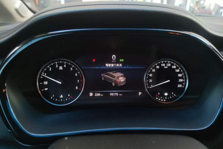 Used Buick GL8 2020 Land Business Class 652T Luxury Model
