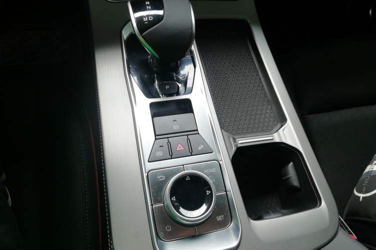 Used JETOUR X70 PLUS 2025 Champion Edition 1.5T DCT Champion PRO 7-Seater