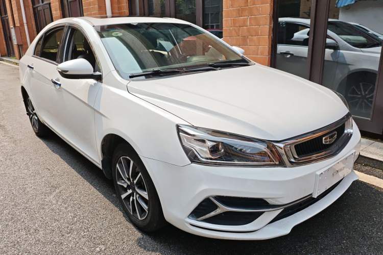 Used Geely Auto Emgrand 2019 Leading Edition 1.5L CVT Upward-Connected Model China VI Standard Front Right 45 Deg