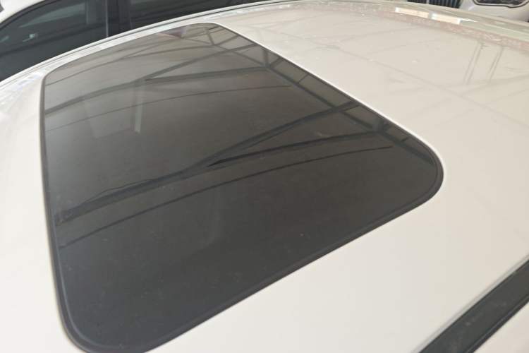 Used Mazda 3 Axela 2023 2.0L Automatic Zhiyao Edition Roof