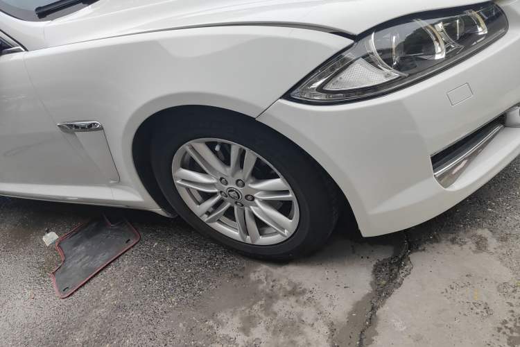 Used Jaguar XF 2013 XF 2.0T Luxury Edition
