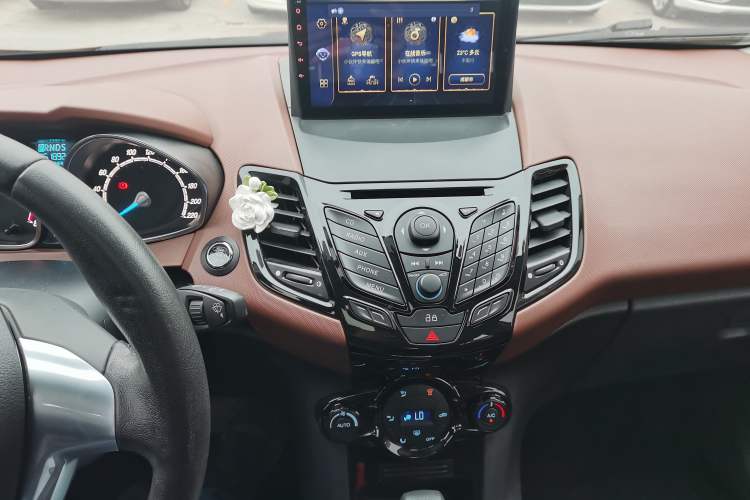 Used Ford Fiesta 2014 Hatchback 1.0 GTDi Automatic Dynamic Model
