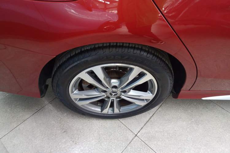 Used Mercedes-Benz C-Class 2017 Facelift C 200 L Sport Edition