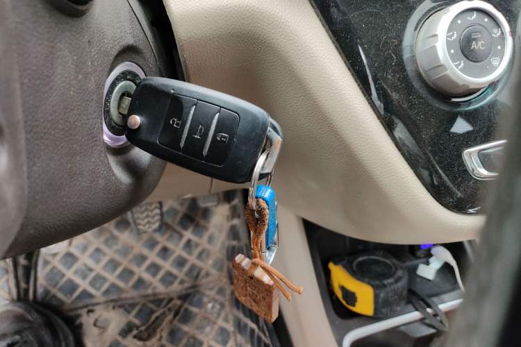 Used Jinbei 750 2015 1.5L Comfort Model
