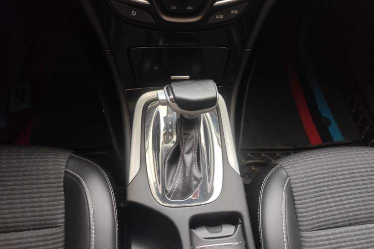 Used Buick Regal 2015 1.6T Leading Technology Model
