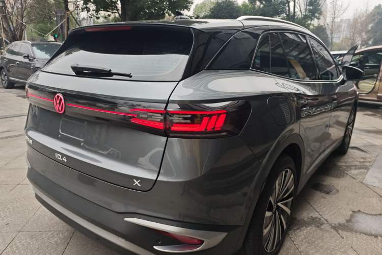 Used Volkswagen ID.4 X 2022 Smart Enjoyment Long-Range Edition