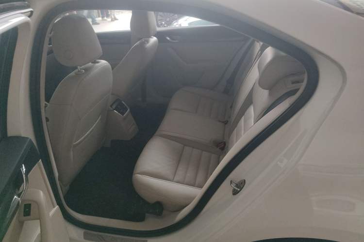 Used Skoda Octavia 2015 1.6L Automatic Yijun Edition