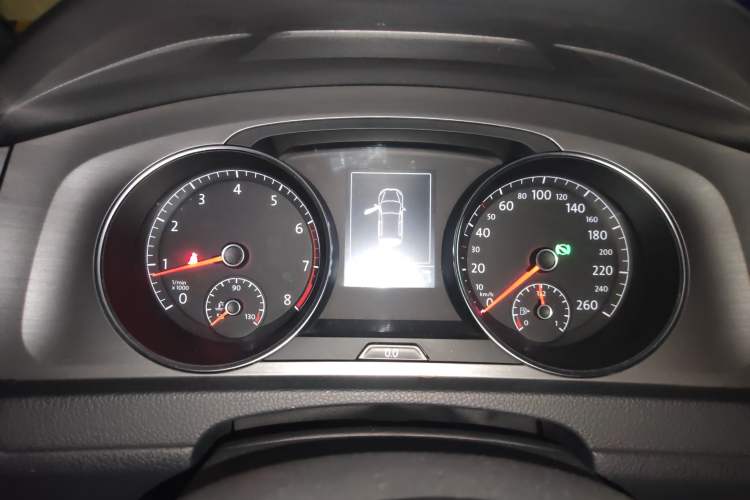 Used Volkswagen Golf 2015 1.4TSI Automatic Comfort Model
