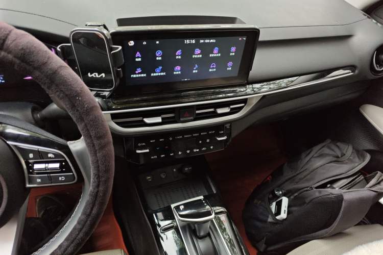 Used Kia K3 2023 1.5L CVT Luxury Edition