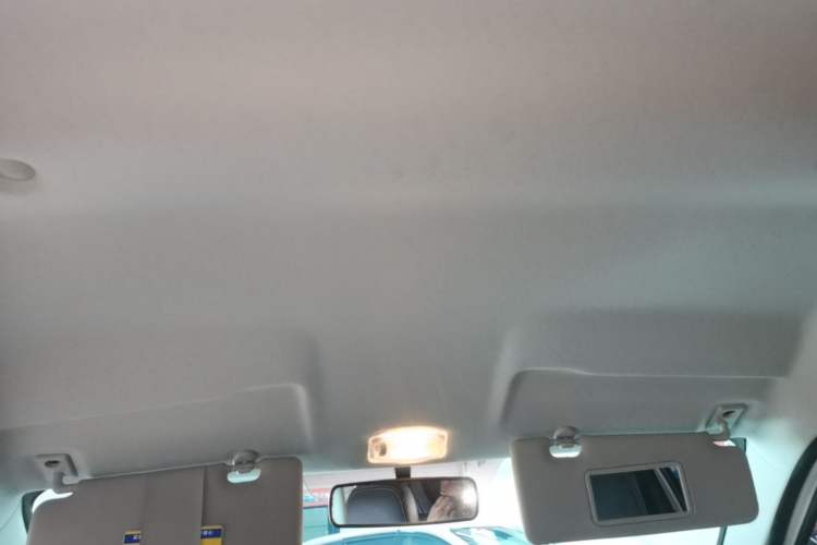 Used Dongfeng NAMMI BOX 2022 Chasing Wind Edition 331 km Standard Model