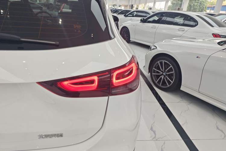 Used Mercedes-Benz GLA 2023 GLA 220
