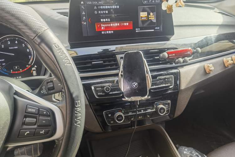 Used BMW X1 2020 sDrive25Li Leading Model
