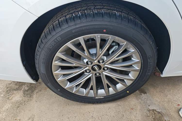 Used Bestune B70 2025 Dragon Edition 1.5T Enjoyment Model