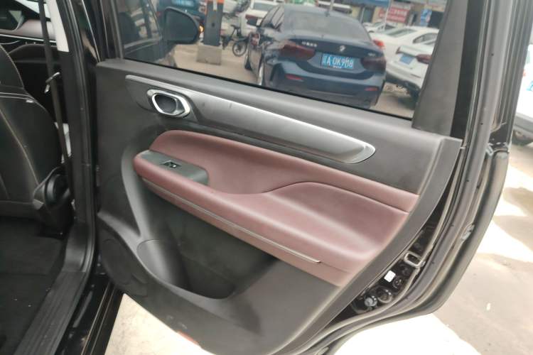 Used GAC Trumpchi M6 2023 PRO 270T DCT Luxury Edition
