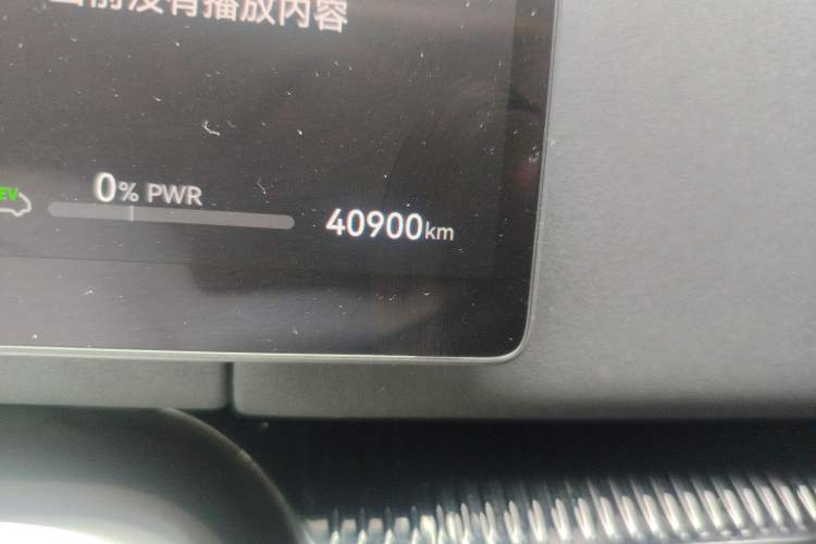 Used VOYAH Dream 2025 PHEV Four-Wheel-Drive Flagship Version – Qiankun Edition
