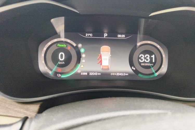 Used BAIC Beijing EU5 2018 R500 Smart Wind Edition
