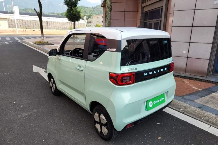 Used Wuling Hongguang MINIEV 2021 Macaron Premium Model – Lithium-NMC