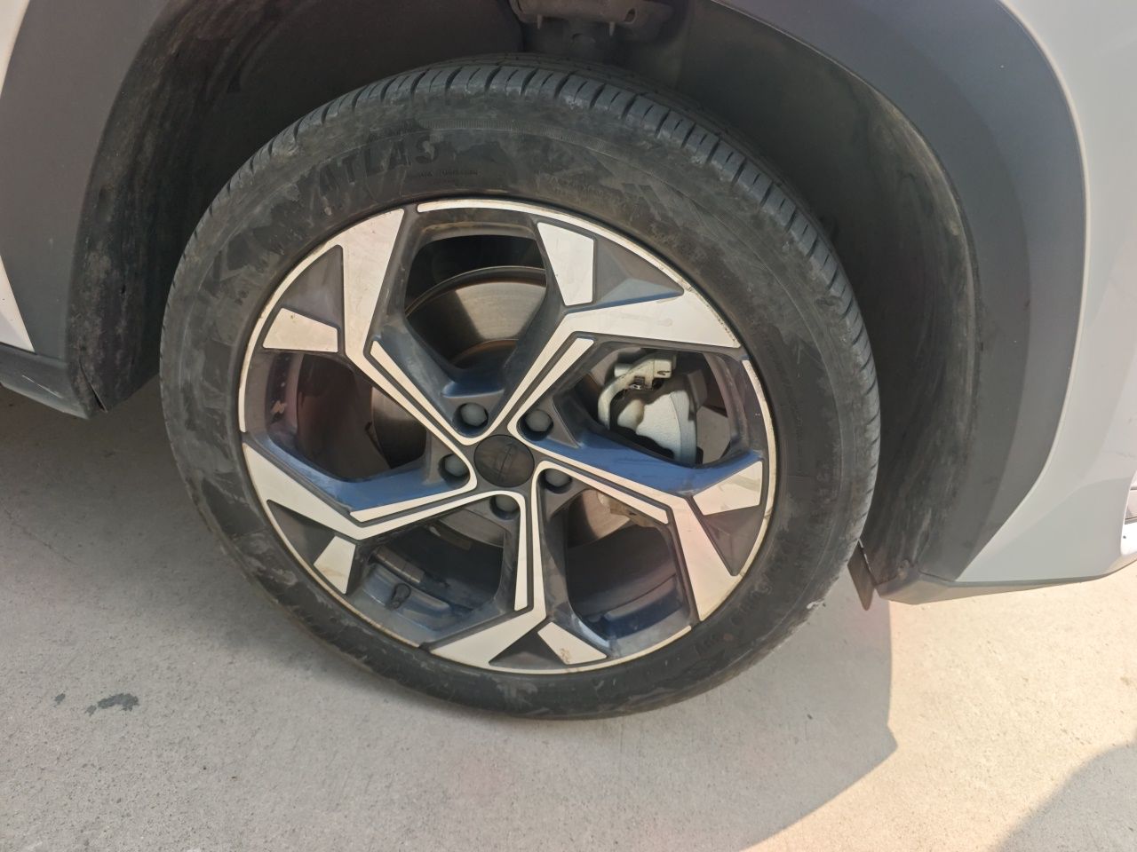 Geely Auto FX11 2023 1.5TD DCT Prestige Edition — снимка 8