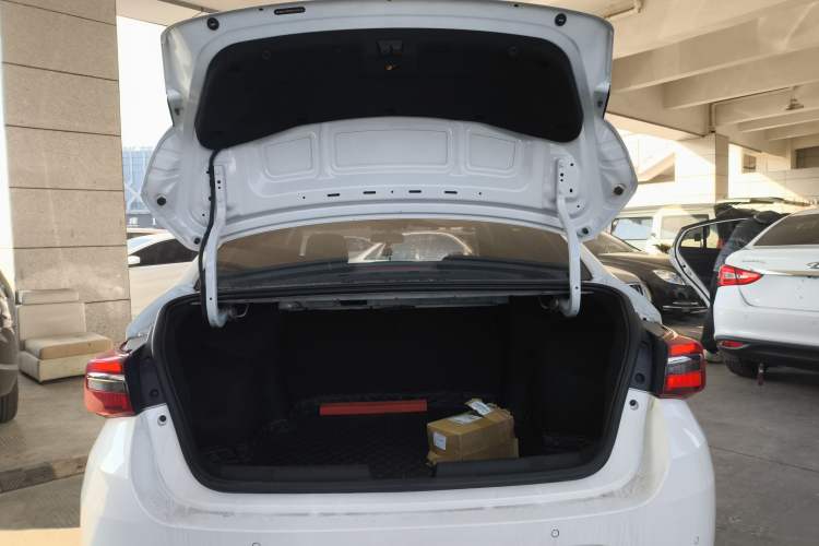 Used Chery Arrizo GX 2019 Pro 1.5T CVT Dynamic Color Edition China VI Standard
