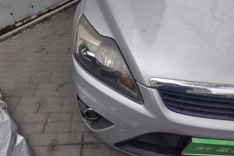 Used Ford Focus 2011 Hatchback 1.8L Automatic Fashion Edition
