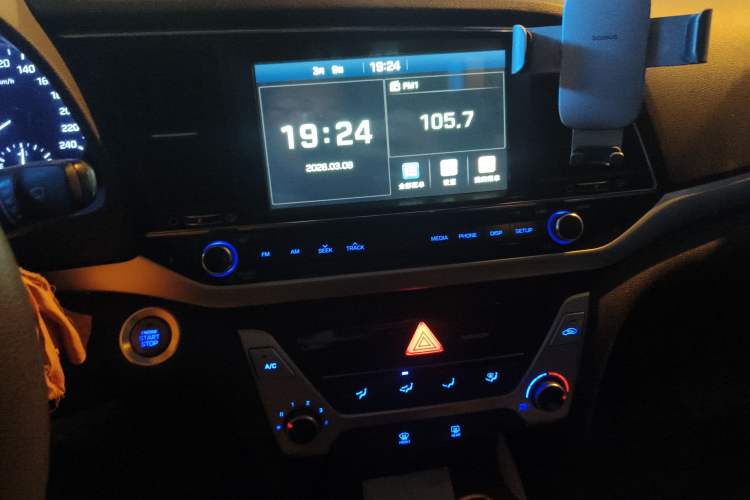 Used Hyundai Elantra (6th Generation / Lingdong) 2016 1.6L Automatic ZhiXuan – Elite Version
