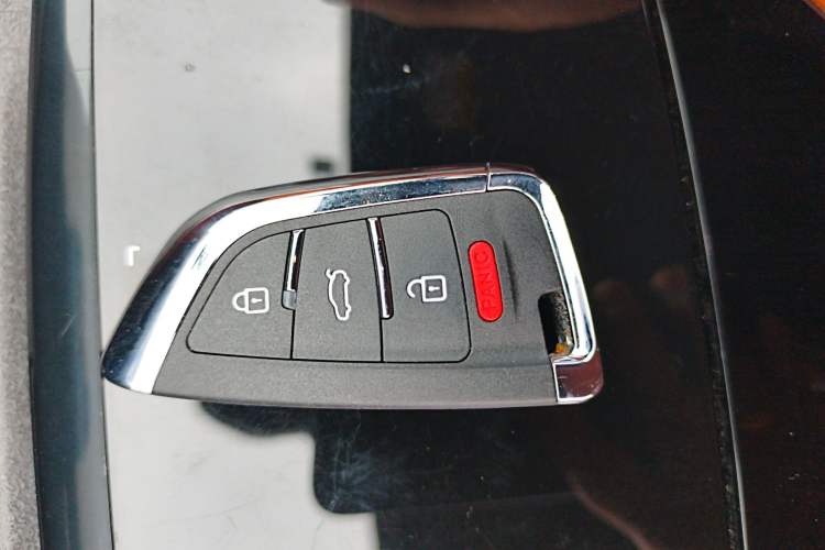 Used Dongfeng eπ eπ007 2024 Range-Extended 200 RuYi Edition