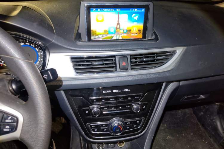 Used CHANGAN Alsvin V7 2016 1.6L Manual Enjoyment Model China V Standard