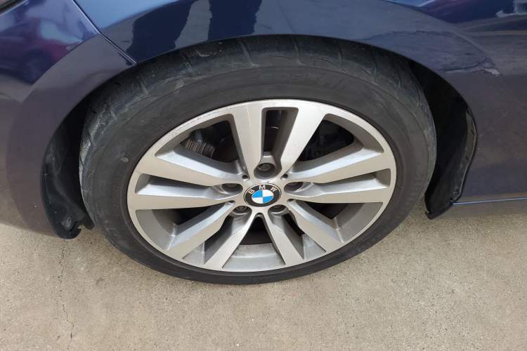 Used BMW 2 Series (Import) 2017 220i Convertible Coupe Leading Model
