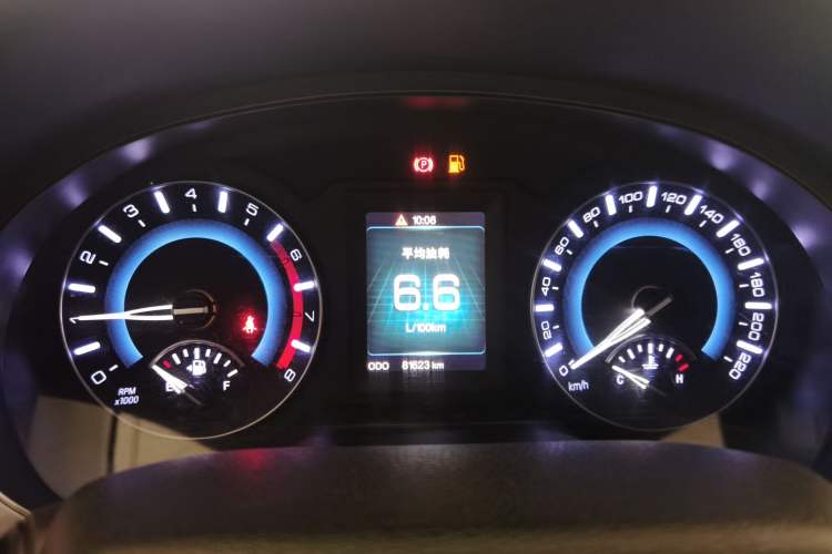 Used Haval H2 2018 Red-Label 1.5T Manual Two-Wheel Drive Luxury Model
