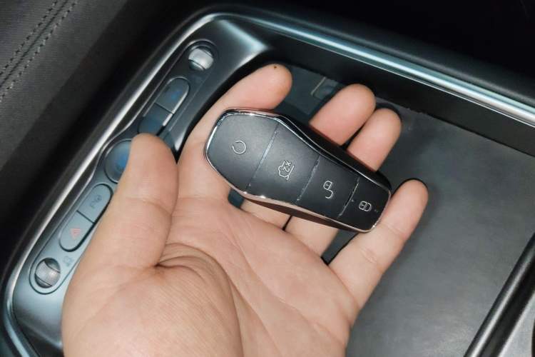 Used BYD Sealion 05 EV 2025 520 km Smart Cruise Version Vehicle Key