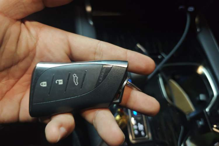 Used Lexus RX 2023 350h Two-Wheel Drive Enjoyment Version Vehicle Key