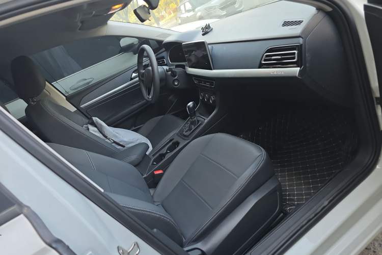 Used Volkswagen Lavida 2023 1.5L Automatic De Yi Edition