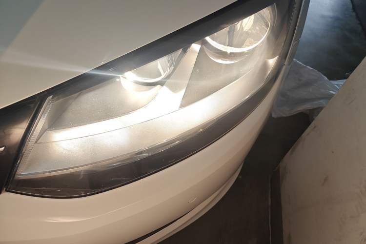 Used Volkswagen Sharan 2016 380TSI Comfort Edition 7-Seater Left Front Headlight