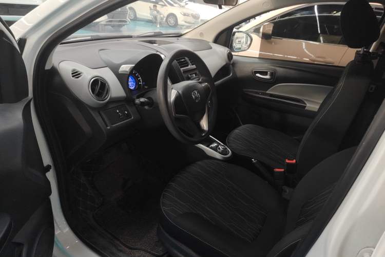 Used CHANGAN Benni E-Star 2021 National Edition Xin Yue Version Lithium Iron Phosphate (31.95 kWh)