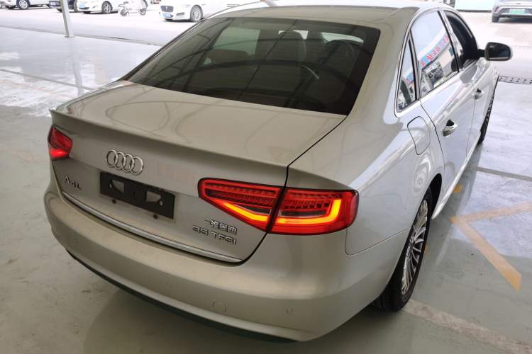 Used Audi A4L 2015 35 TFSI Automatic Comfort Model