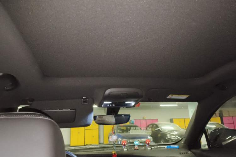 Used Cadillac XT4 2020 28T Two-Wheel-Drive Leading Version