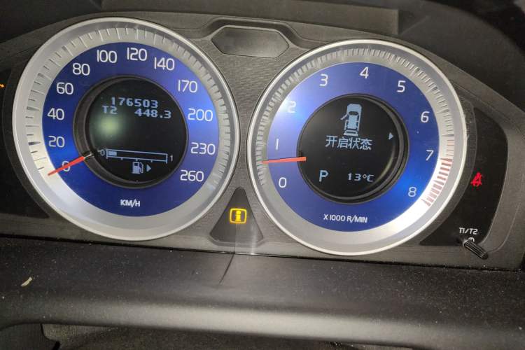 Used Volvo XC60 2011 T6 R-Design Personalized Sport Edition