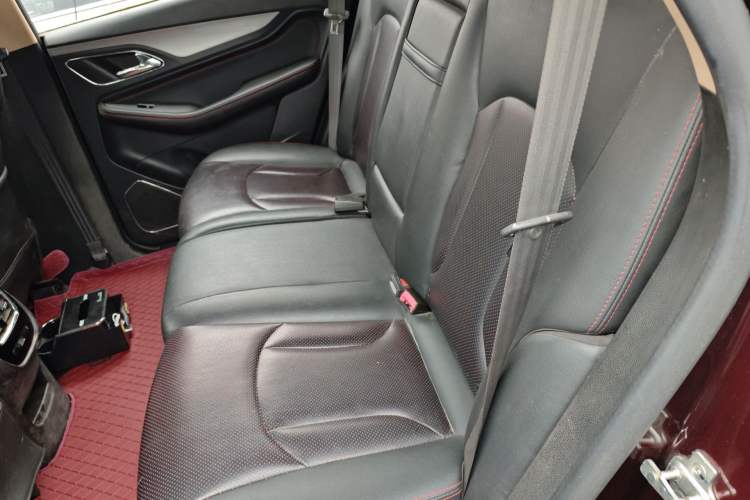 Used Baojun 560 2016 1.8L Manual Luxury Edition Left Rear Seat