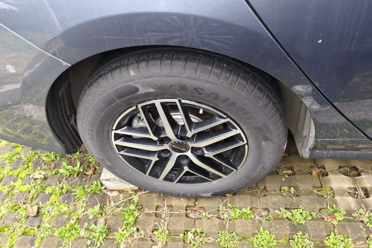 Used BYD Seal 05 DM-i 2025 DM-i Intelligent Drive 120KM Flagship Model Exterior 5