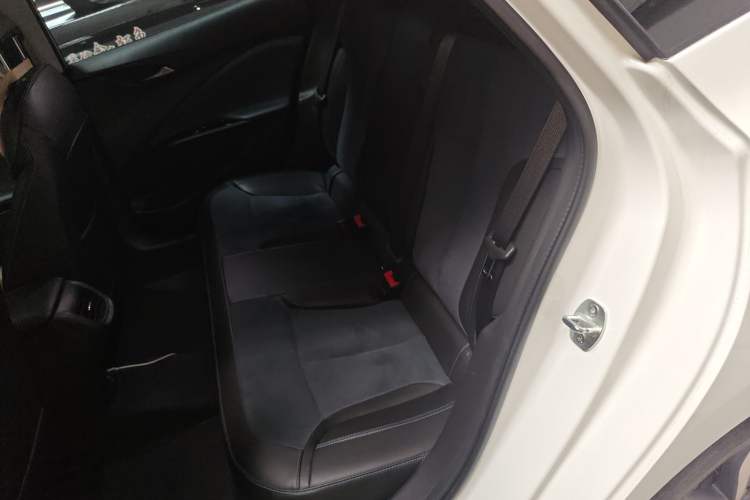 Used Buick Velite 6 2020 Plug-in Hybrid Connected Smart Edition
