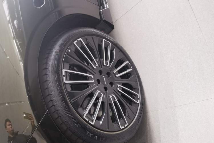 Used Lynk & Co Lynk & Co 10 EM-P 2025 Model 240 Four-Wheel Drive Ultra