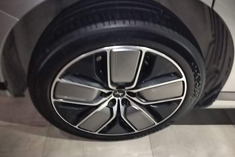 Used XPeng G9 2022 650 Performance Edition Pro