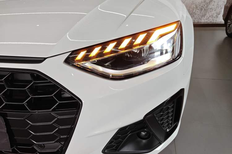 Used Audi A4L 2024 40 TFSI Luxury Dynamic Edition Left Front Headlight