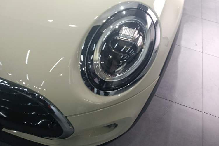 Used MINI 2021 1.5T COOPER Classic Edition