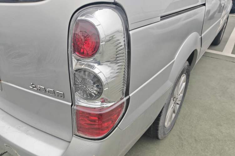 Used Buick GL8 2014 2.4L Classic Edition Right Rear Taillight