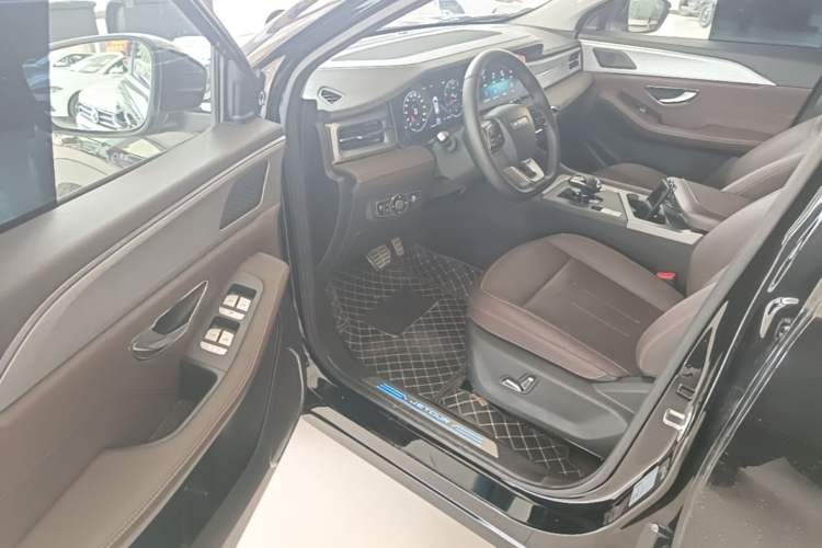 Used JETOUR X95 2023 1.6T DCT Era Edition 7-Seater
